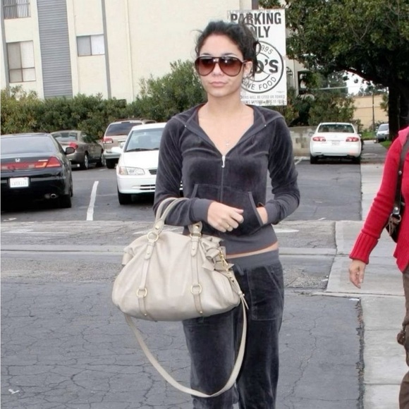 ISO JUICY COUTURE TRACKSUIT - Picture 4 of 10